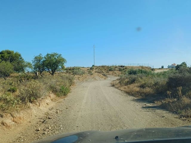 Building Plot for sale in Moclinejo - € 160,000 (Ref: 10021945)