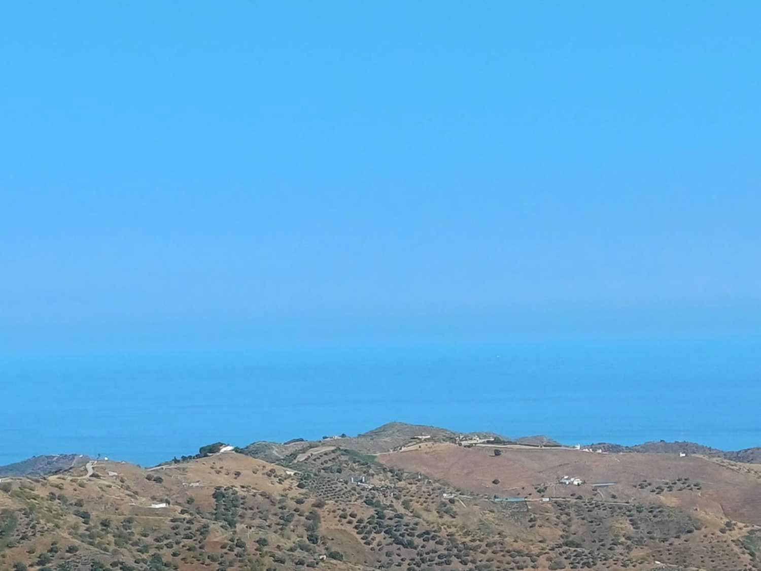 Building Plot for sale in Moclinejo - € 160,000 (Ref: 10021945)