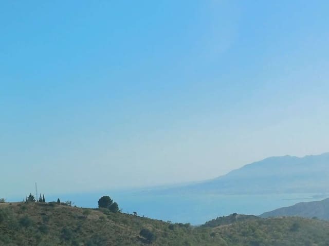Building Plot for sale in Moclinejo - € 160,000 (Ref: 10021945)