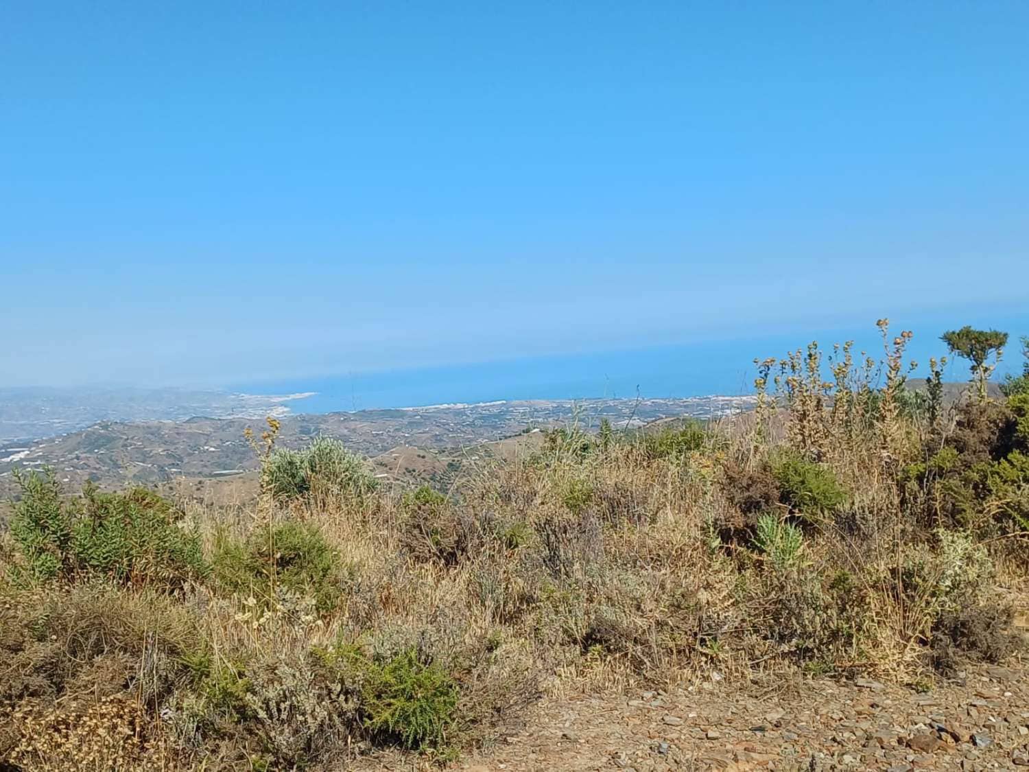Building Plot for sale in Moclinejo - € 160,000 (Ref: 10021945)