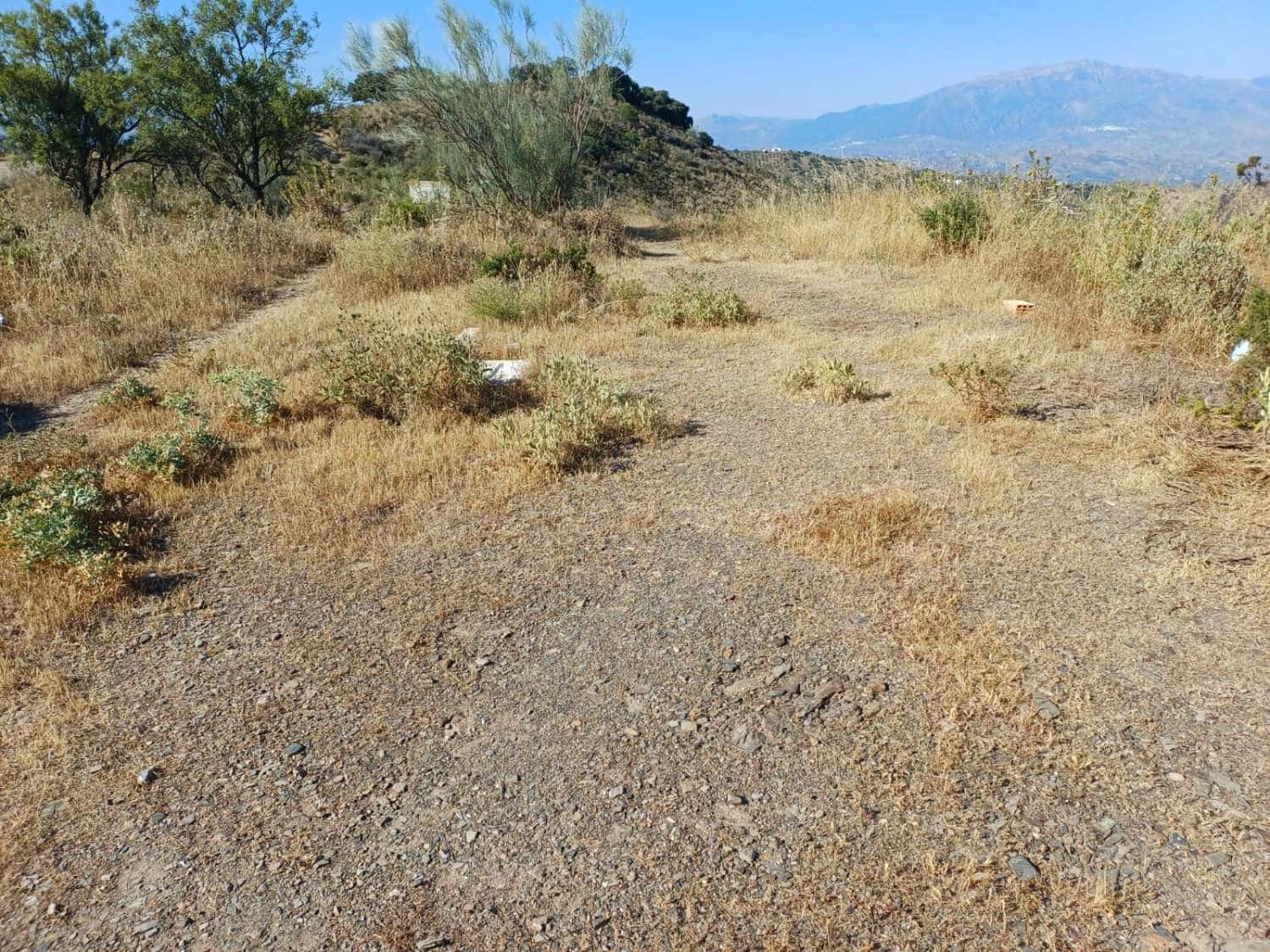 Building Plot for sale in Moclinejo - € 160,000 (Ref: 10021945)