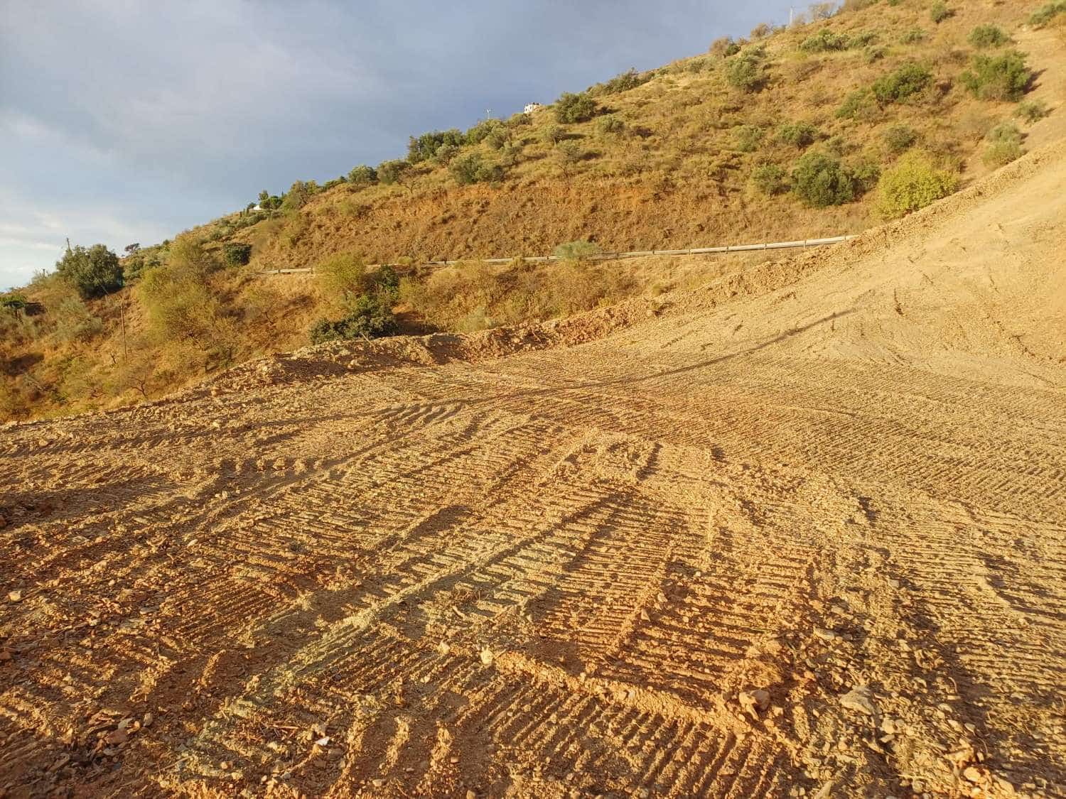 Building Plot for sale in Moclinejo - € 58,000 (Ref: 10036326)