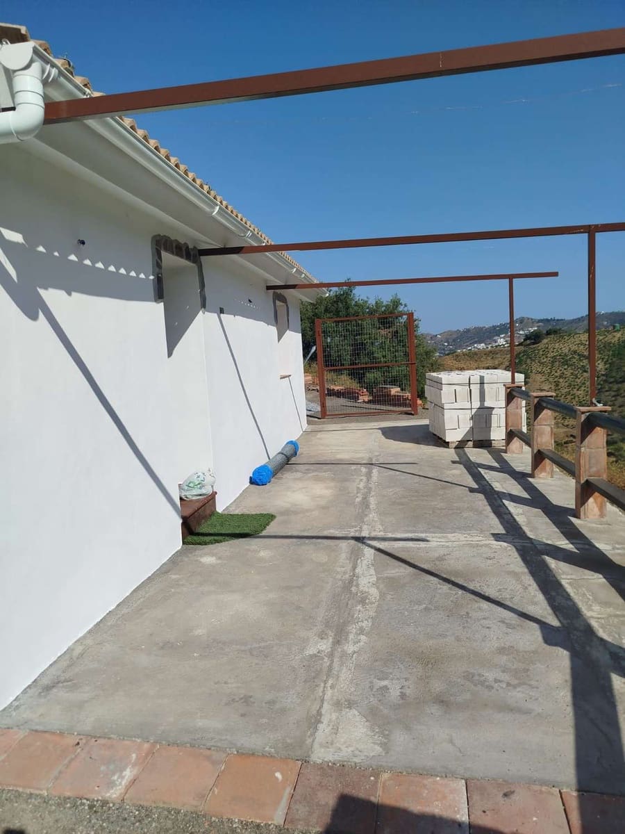 Finca/Casa Rural de 1 habitación en Vélez-Málaga en venta con piscina - 115.000 € (Ref: 10131147)