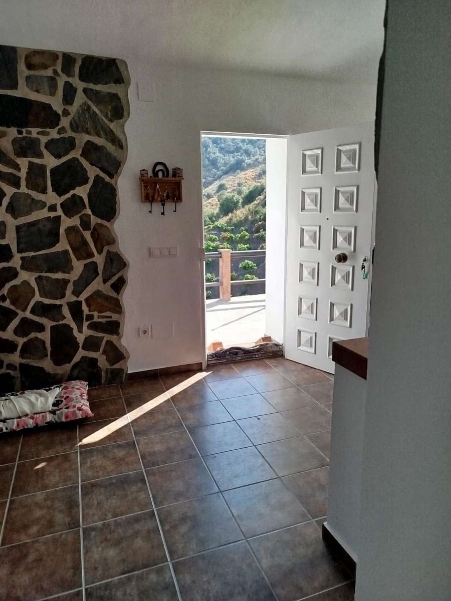 Finca/Casa Rural de 1 habitación en Vélez-Málaga en venta con piscina - 115.000 € (Ref: 10131147)