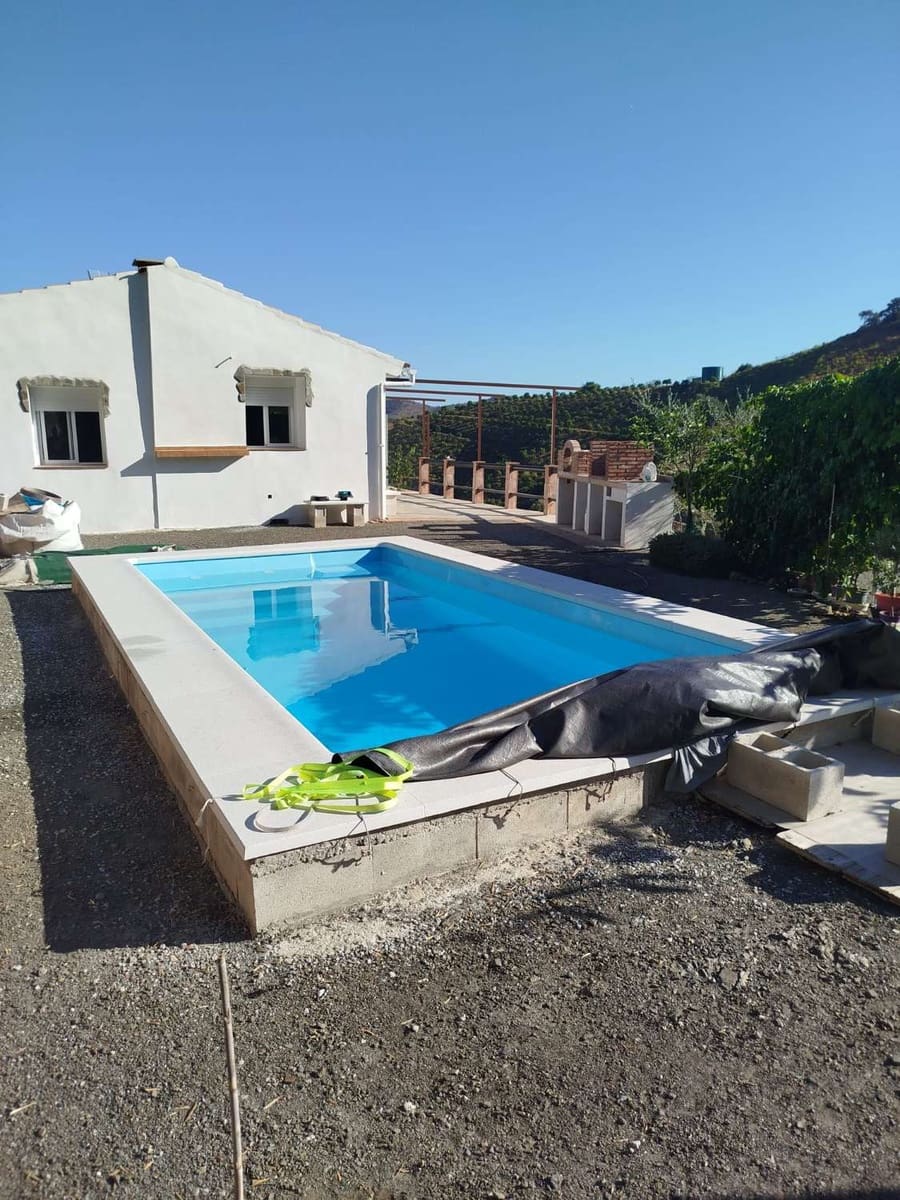 Finca/Casa Rural de 1 habitación en Vélez-Málaga en venta con piscina - 115.000 € (Ref: 10131147)