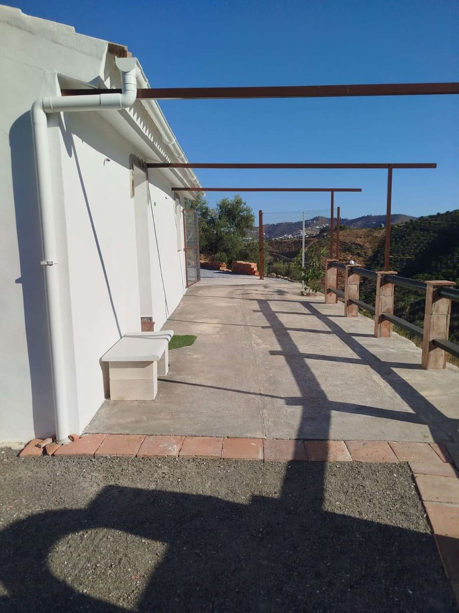 Finca/Casa Rural de 1 habitación en Vélez-Málaga en venta con piscina - 115.000 € (Ref: 10131147)
