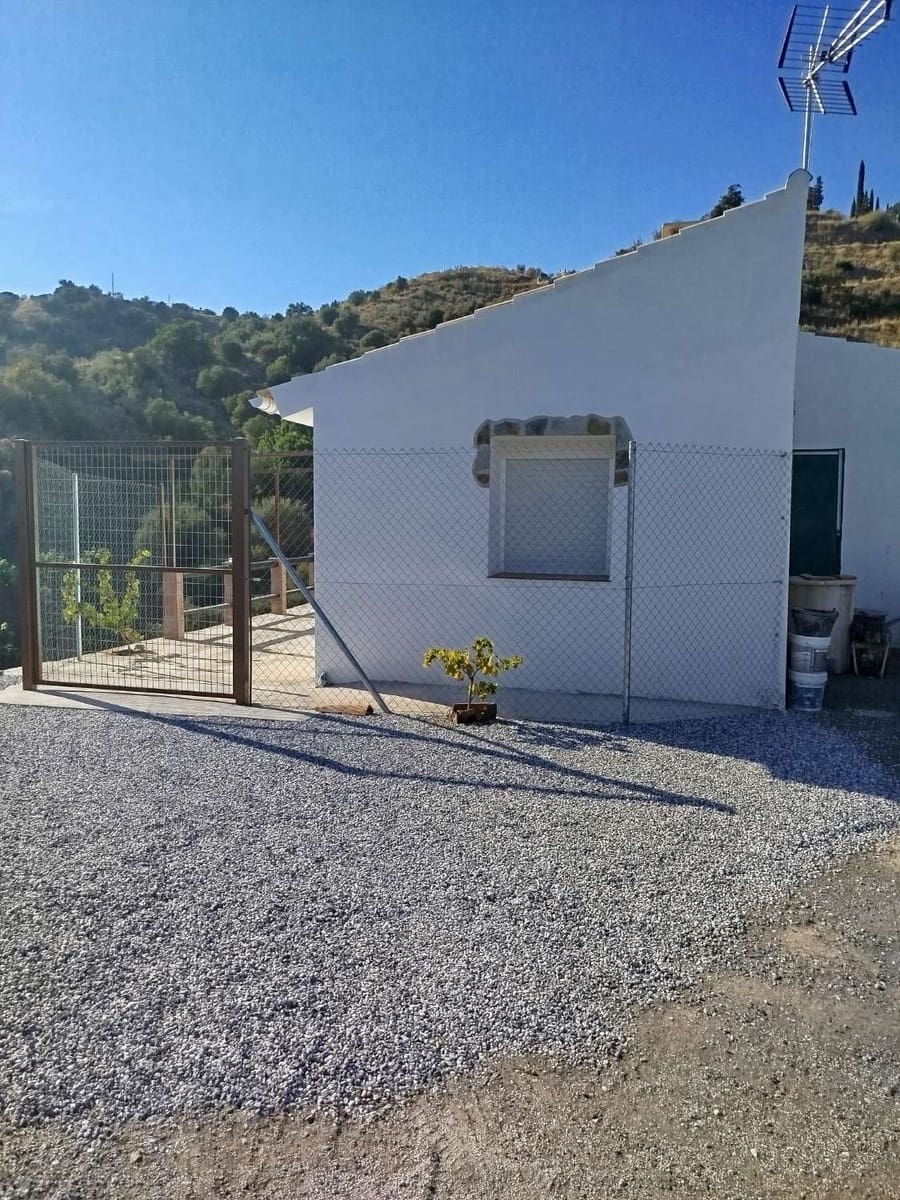 Finca/Casa Rural de 1 habitación en Vélez-Málaga en venta con piscina - 115.000 € (Ref: 10131147)