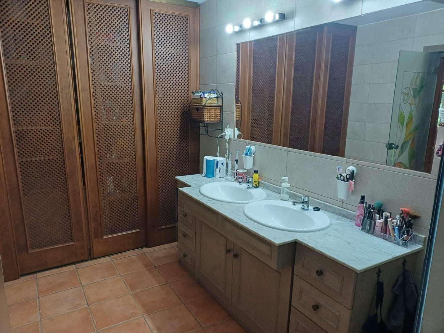 14 bedroom Finca/Country House for sale in Pizarra with pool garage - € 770,000 (Ref: 10131148)