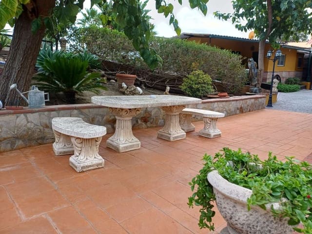 14 bedroom Finca/Country House for sale in Pizarra with pool garage - € 770,000 (Ref: 10131148)