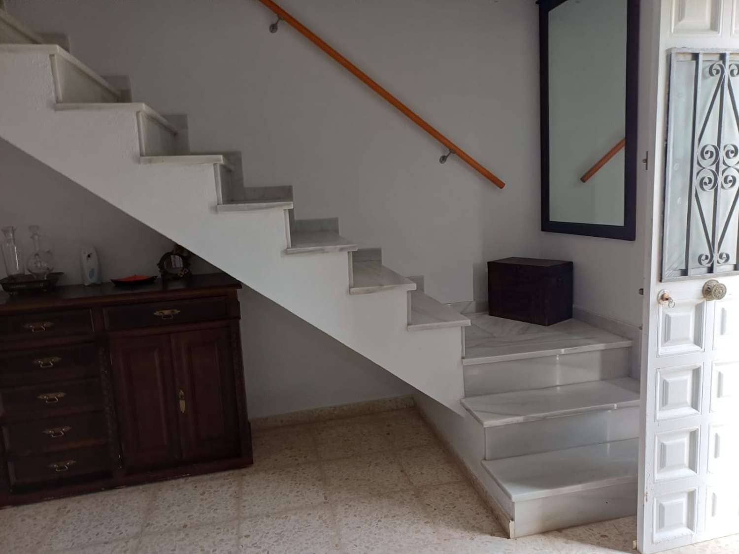 6 bedroom Finca/Country House for sale in Pizarra with garage - € 550,000 (Ref: 10133033)