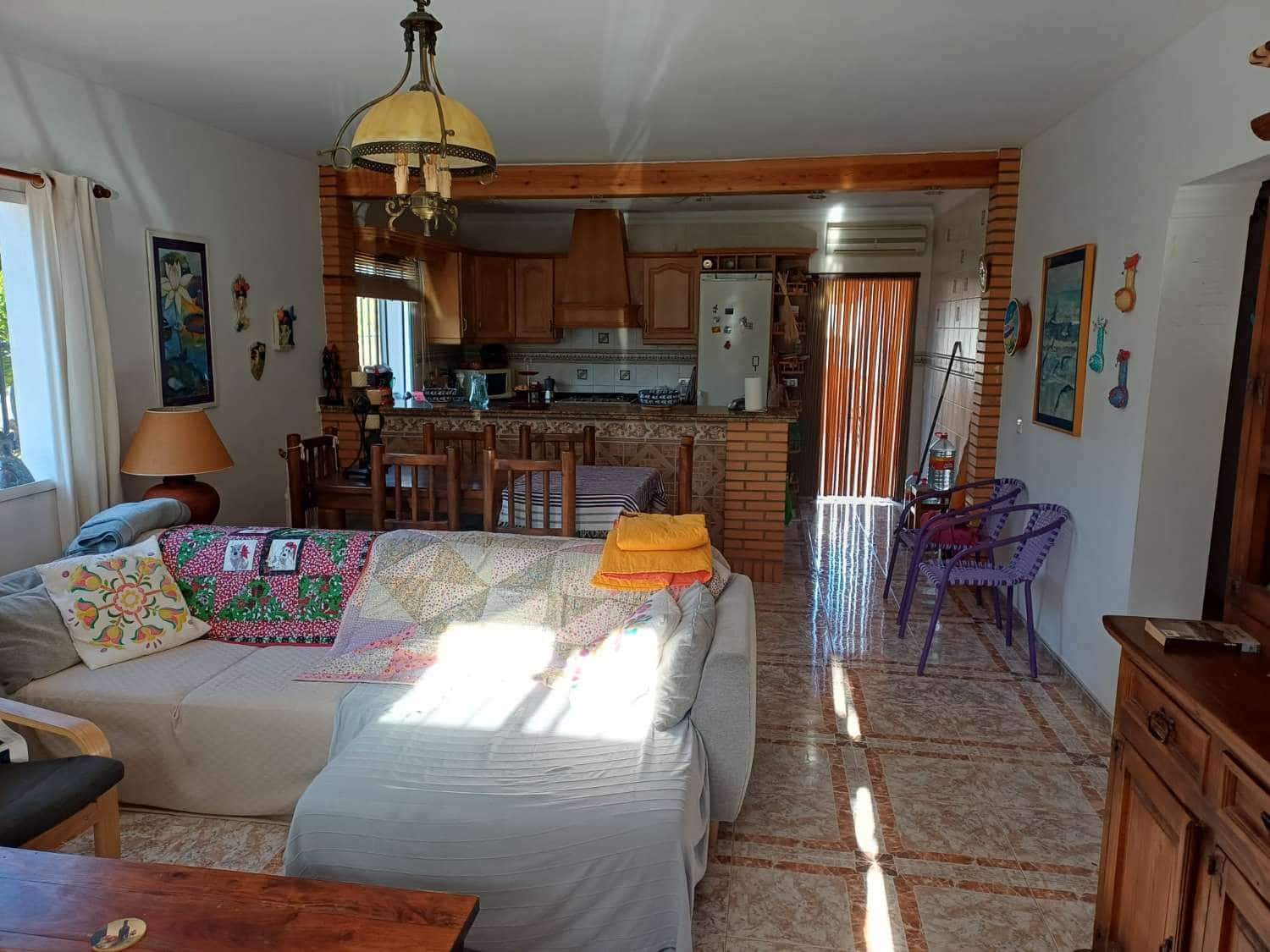 3 soveværelse Finca/Landehus til salg i Malaga by - € 170.000 (Ref: 10157195)