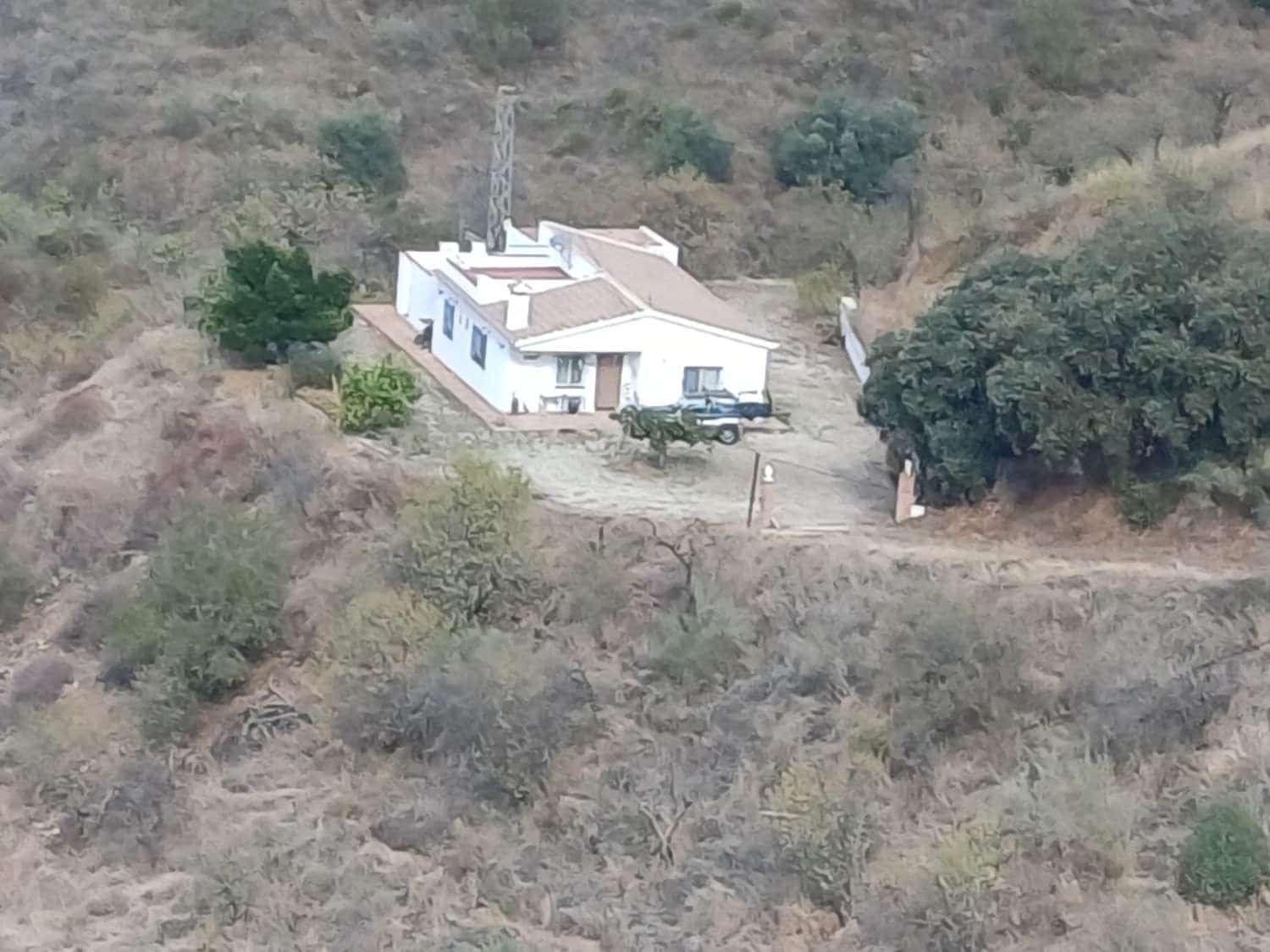 3 soveværelse Finca/Landehus til salg i Malaga by - € 170.000 (Ref: 10157195)