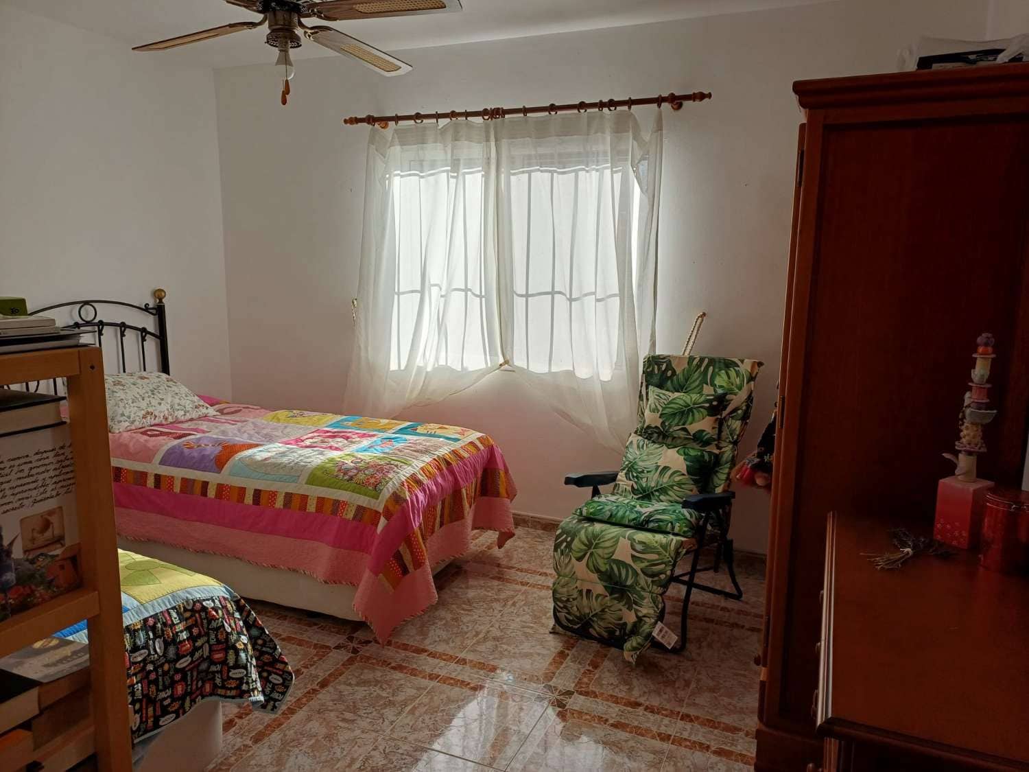 3 soveværelse Finca/Landehus til salg i Malaga by - € 170.000 (Ref: 10157195)