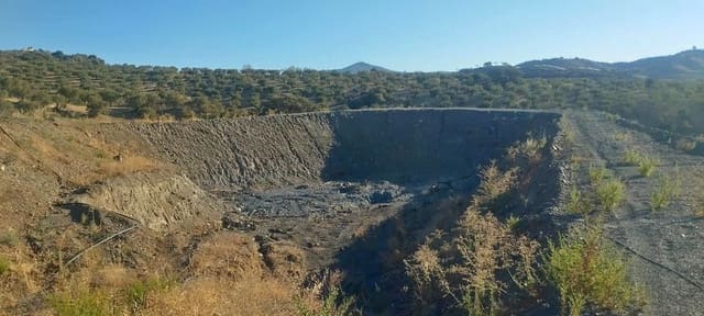 5 slaapkamer Finca/Landhuis te koop in Casarabonela met zwembad - € 700.000 (Ref: 5536526)