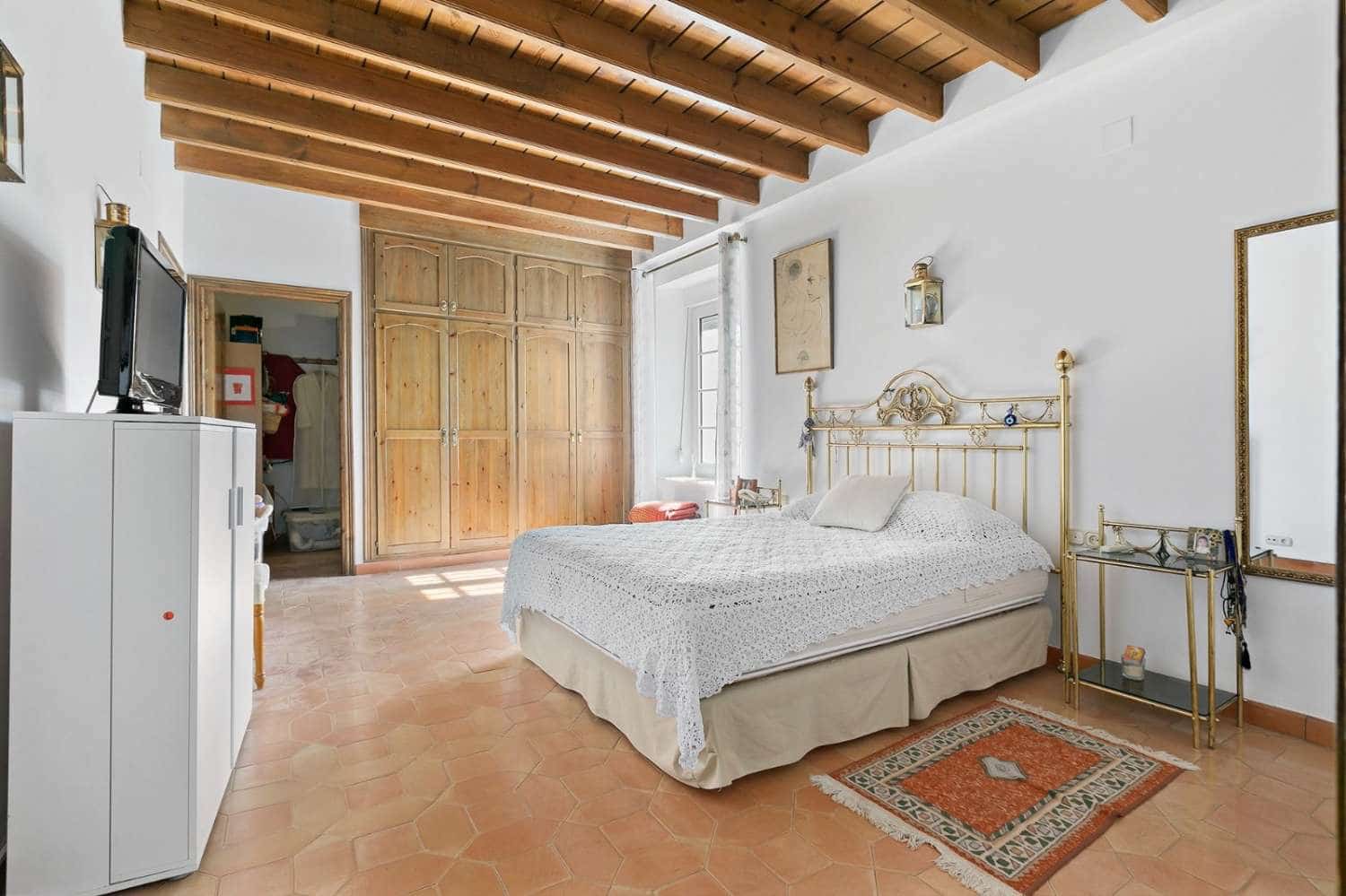 3 bedroom Finca/Country House for sale in Malaga city with pool - € 750,000 (Ref: 8698567)