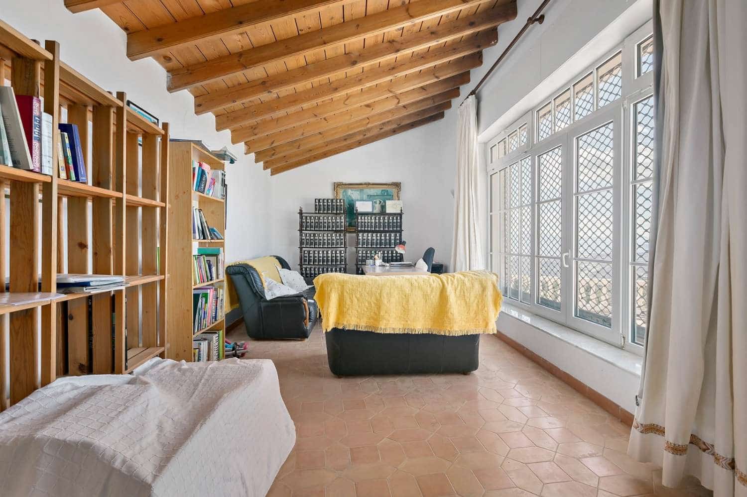 3 bedroom Finca/Country House for sale in Malaga city with pool - € 750,000 (Ref: 8698567)