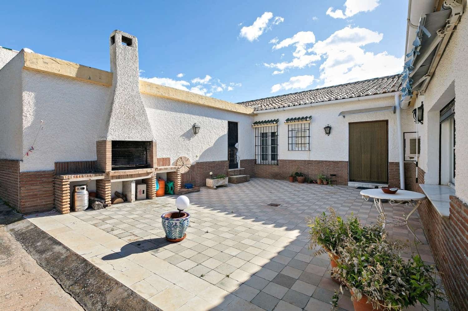 3 bedroom Finca/Country House for sale in Malaga city with pool - € 750,000 (Ref: 8698567)