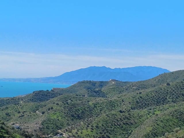 Działka budowlana na sprzedaż w Moclinejo - 48 000 € (Ref: 8698570)