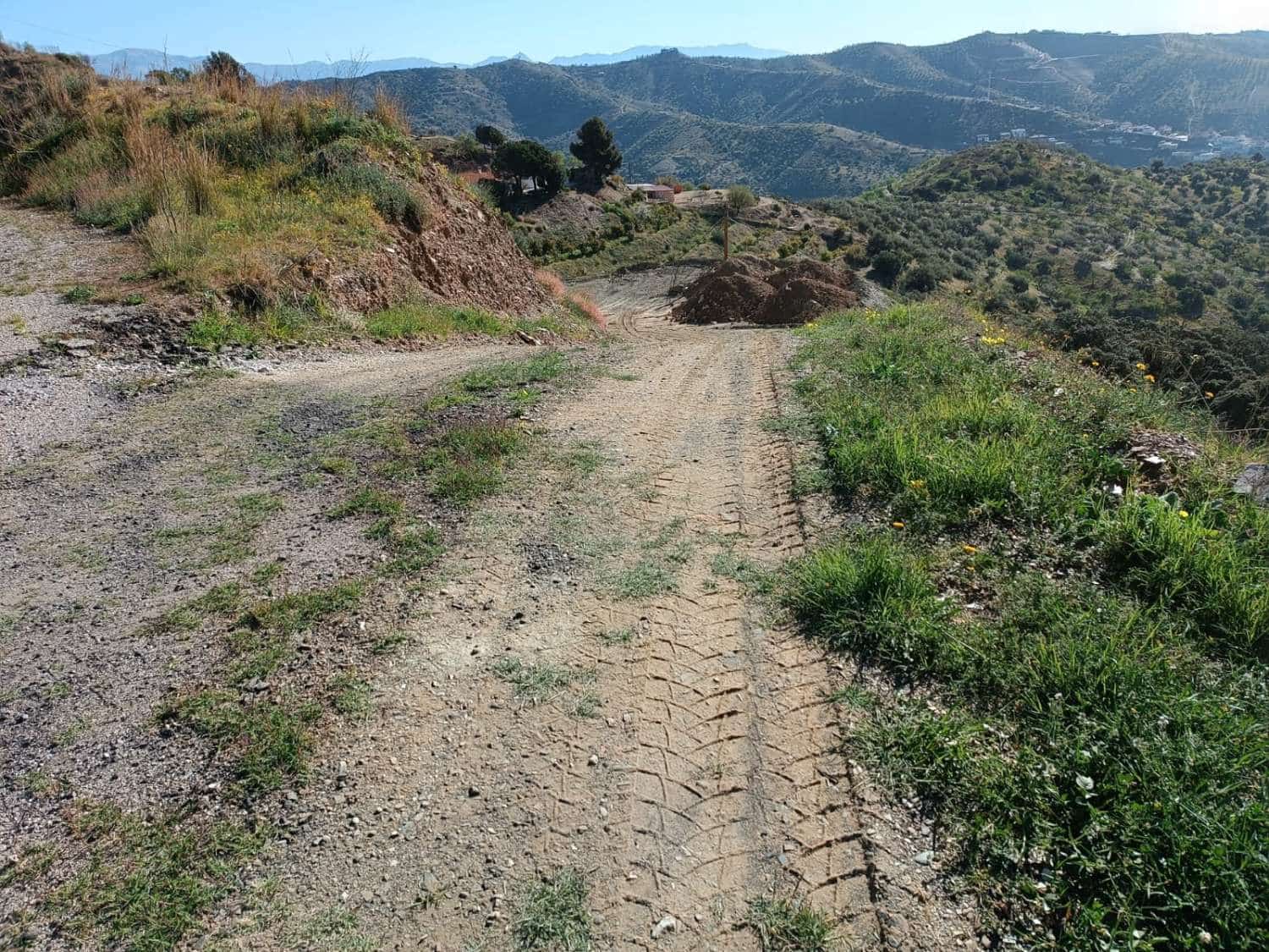 Terreno para Construção para venda em Moclinejo - 55 000 € (Ref: 8698603)