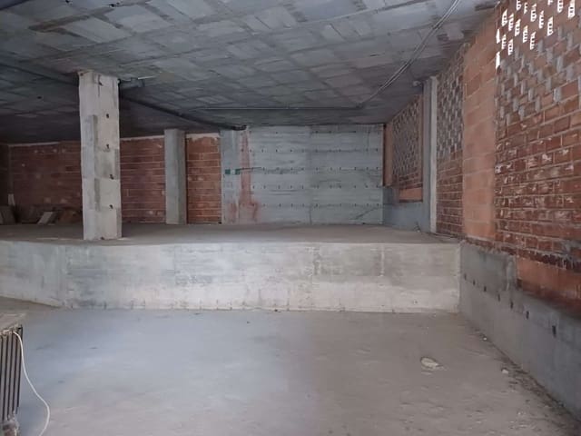Comercial para venda em Benamocarra - 150 000 € (Ref: 8698633)