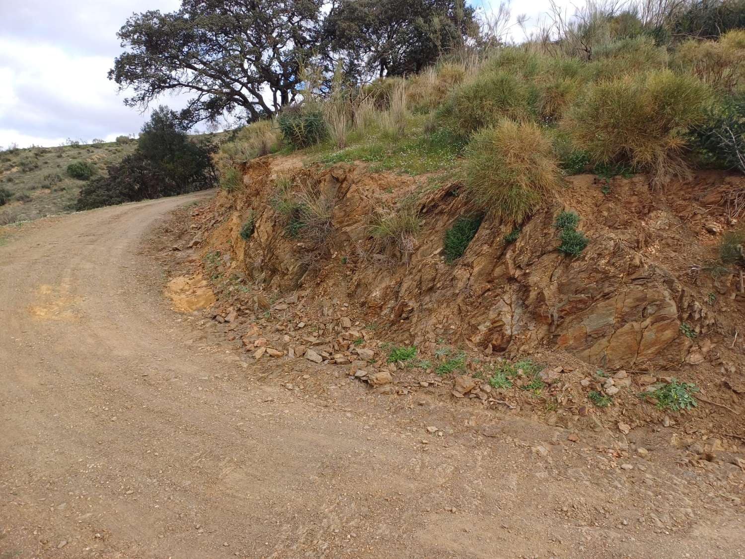 Tontti myytävänä paikassa Macharaviaya - 70 000 € (Ref: 8709681)