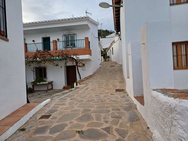 Terre non Aménagée à vendre à Macharaviaya - 75 000 € (Ref: 8717013)