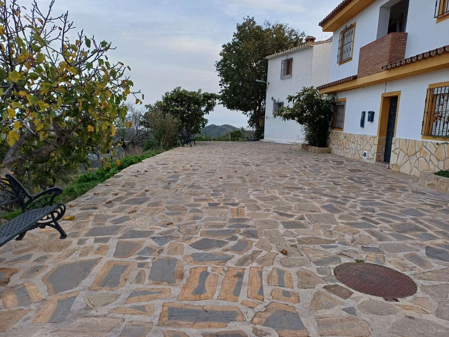 Ubebygd land til salgs i Macharaviaya - € 75 000 (Ref: 8717013)