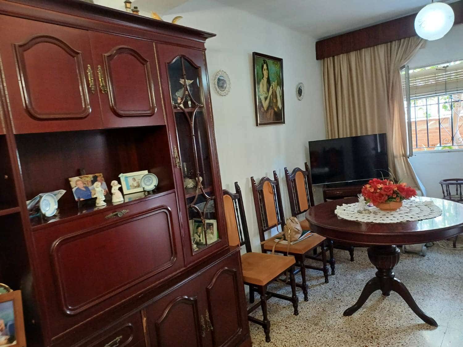 4 sovrum Radhus till salu i Malaga stad - 310 000 € (Ref: 9634657)