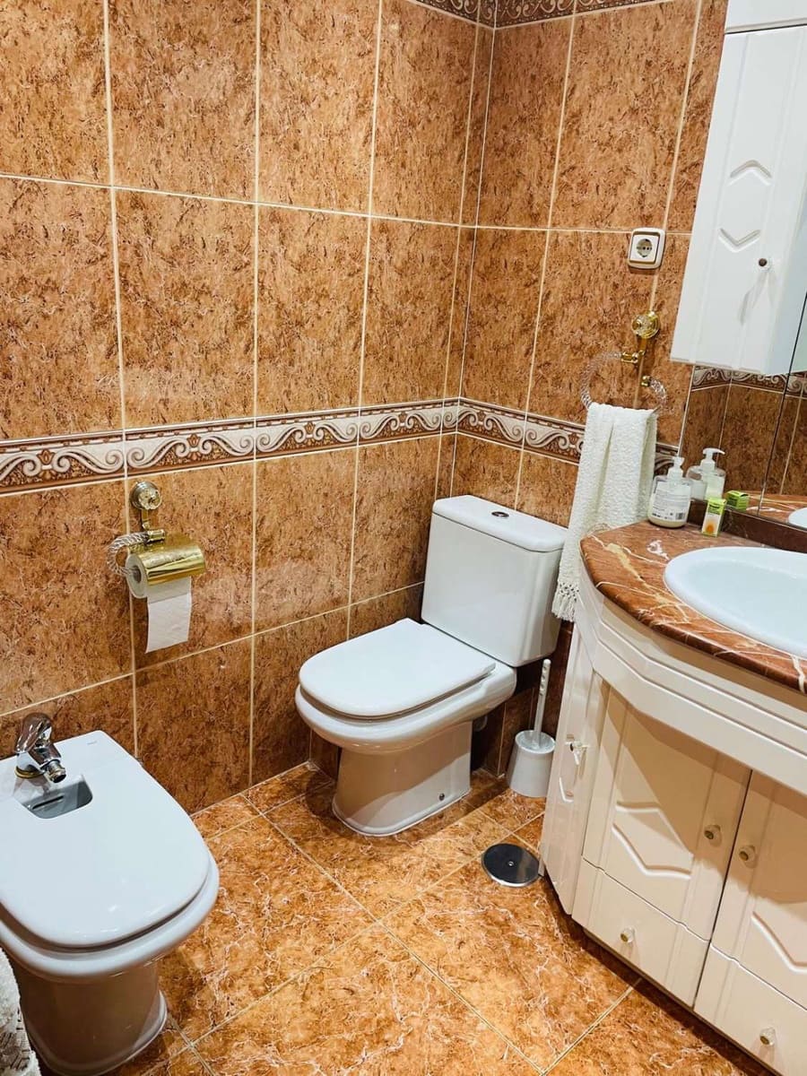 Ático de 3 habitaciones en Torre del Mar en venta con piscina - 345.000 € (Ref: 9634660)