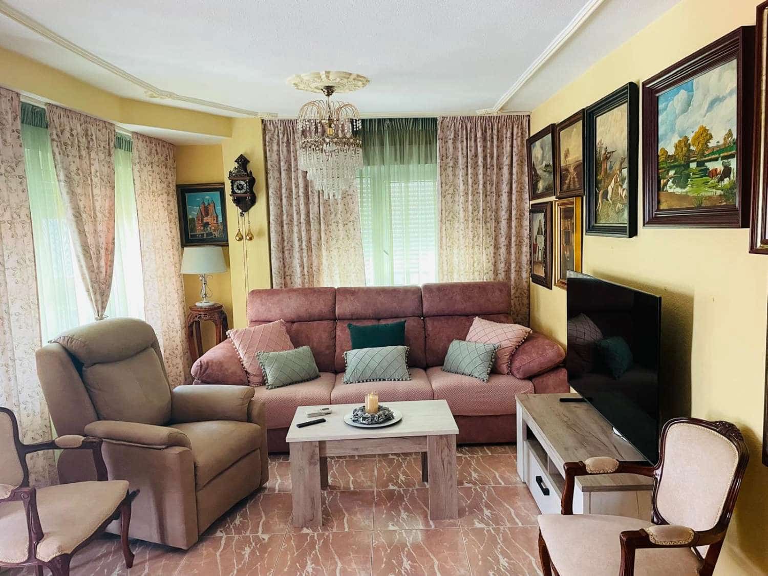 Ático de 3 habitaciones en Torre del Mar en venta con piscina - 345.000 € (Ref: 9634660)