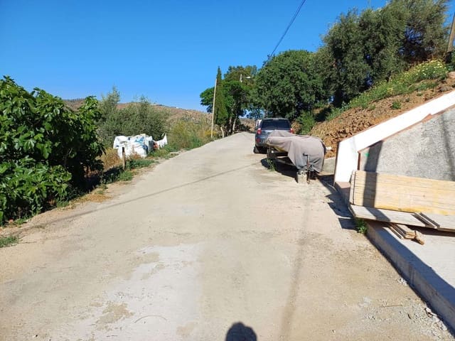 Undeveloped Land for sale in Moclinejo - € 58,000 (Ref: 9634663)