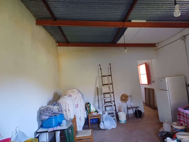 Byggegrund til salg i Olias, Málaga by - € 110.000 (Ref: 9634665)