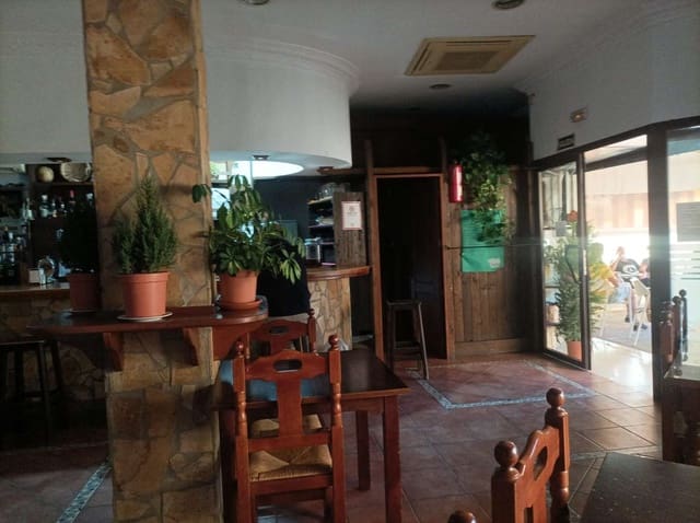 Restaurant/Bar for sale in Vélez-Málaga - € 149,900 (Ref: 9634669)
