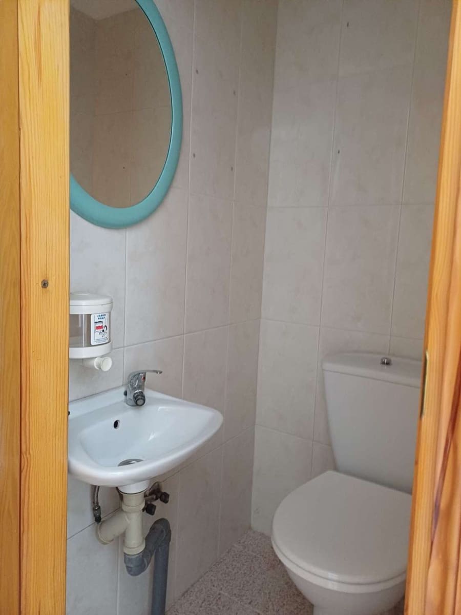 Erhverv til salg i Rincon de la Victoria - € 125.000 (Ref: 9634671)