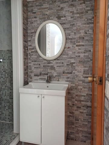 Erhverv til salg i Rincón de la Victoria - € 125.000 (Ref: 9634671)