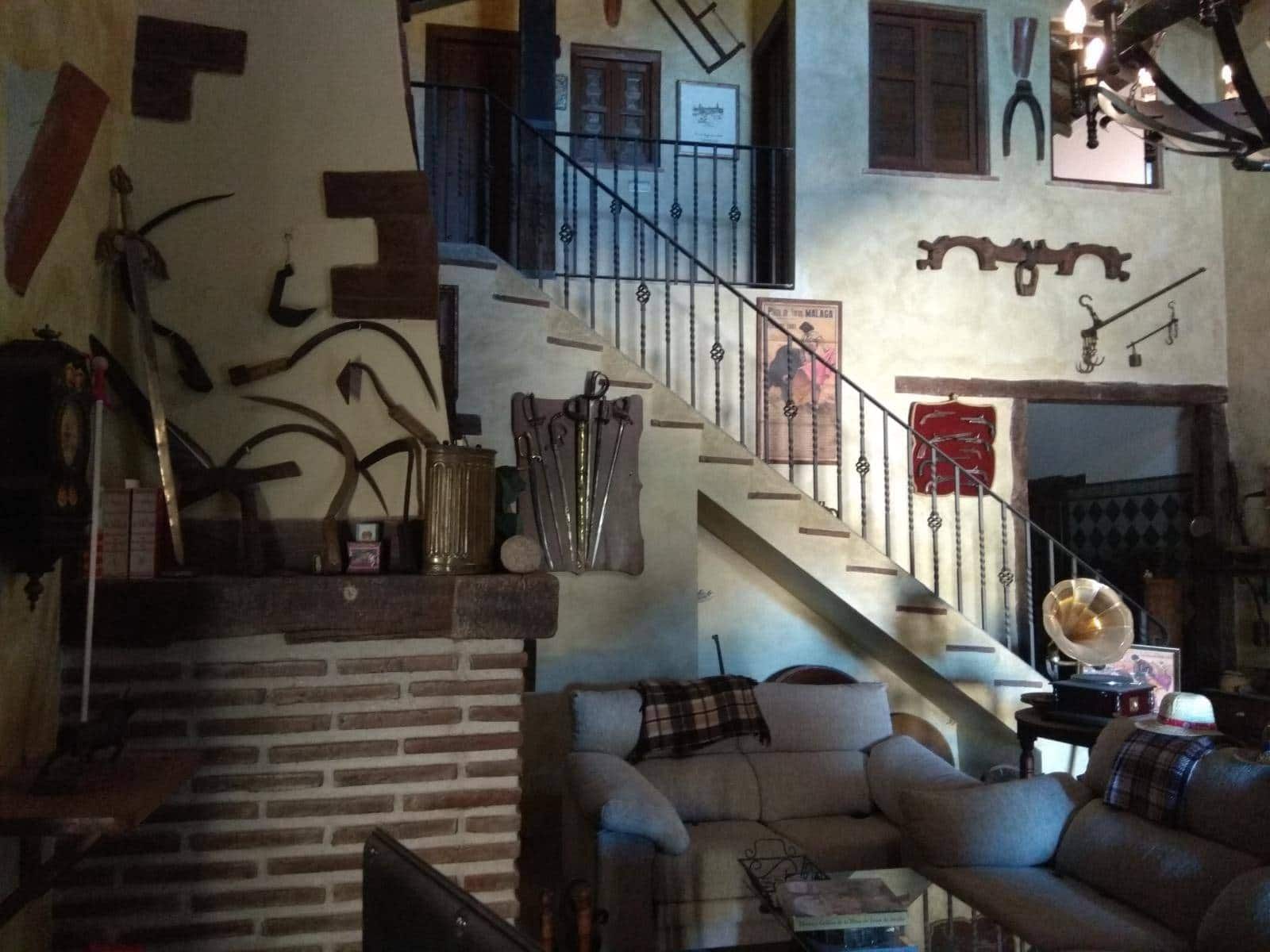 3 sypialnia Finka/Dom wiejski na sprzedaż w Alfarnate - 355 000 € (Ref: 9639061)