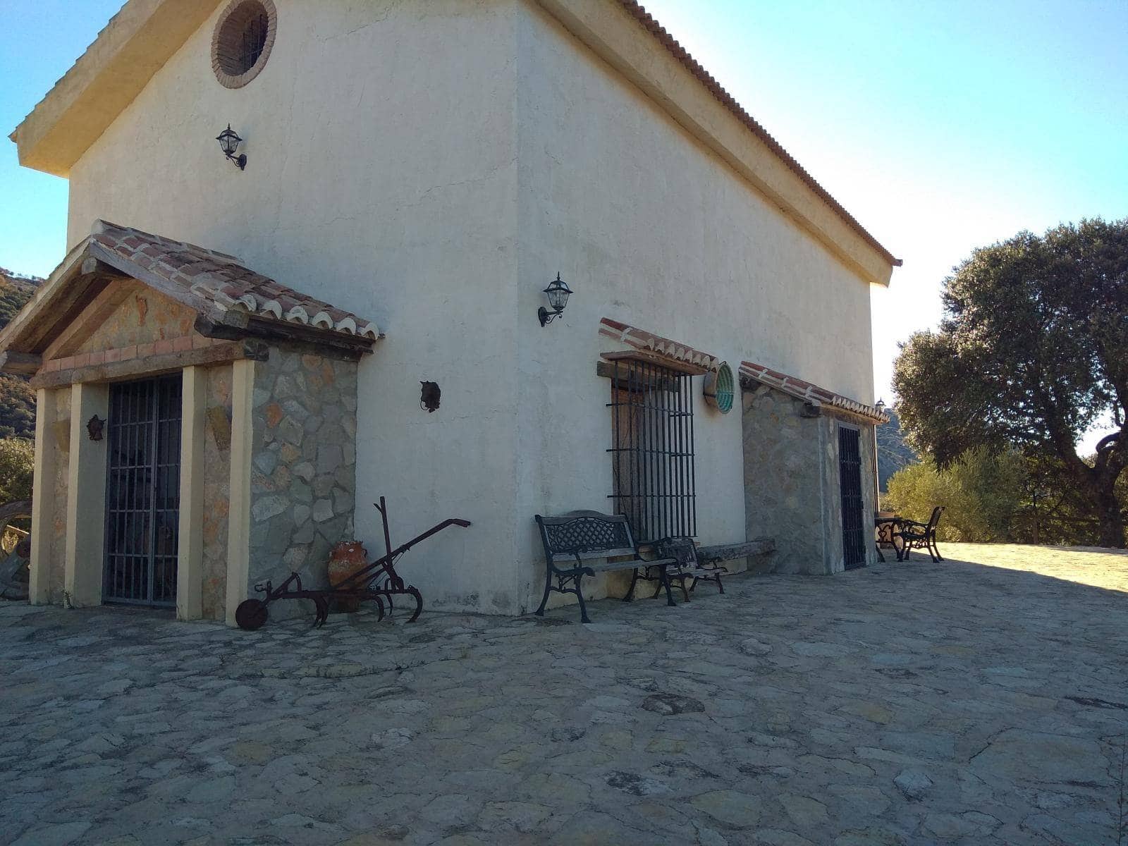 3 sypialnia Finka/Dom wiejski na sprzedaż w Alfarnate - 355 000 € (Ref: 9639061)