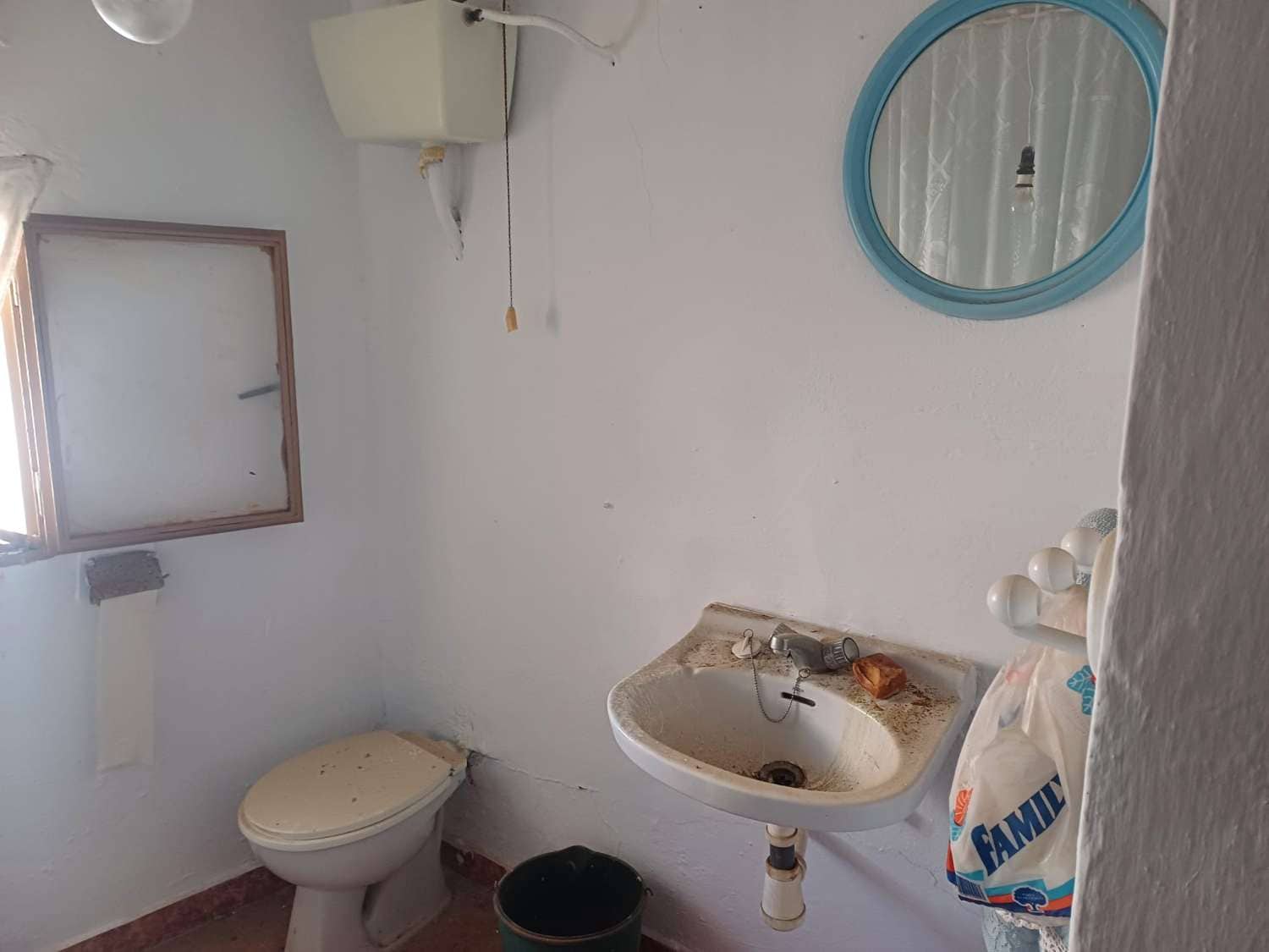 2 bedroom Townhouse for sale in Almachar - € 65,000 (Ref: 9643730)