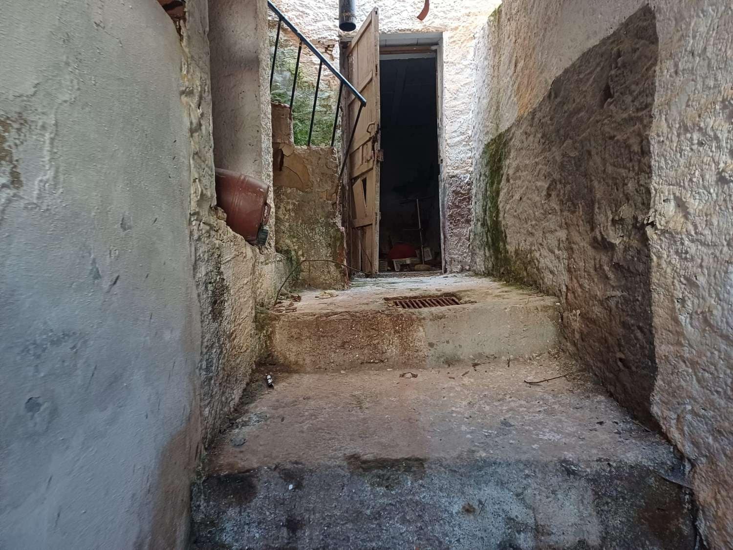 2 bedroom Townhouse for sale in Almachar - € 65,000 (Ref: 9643730)