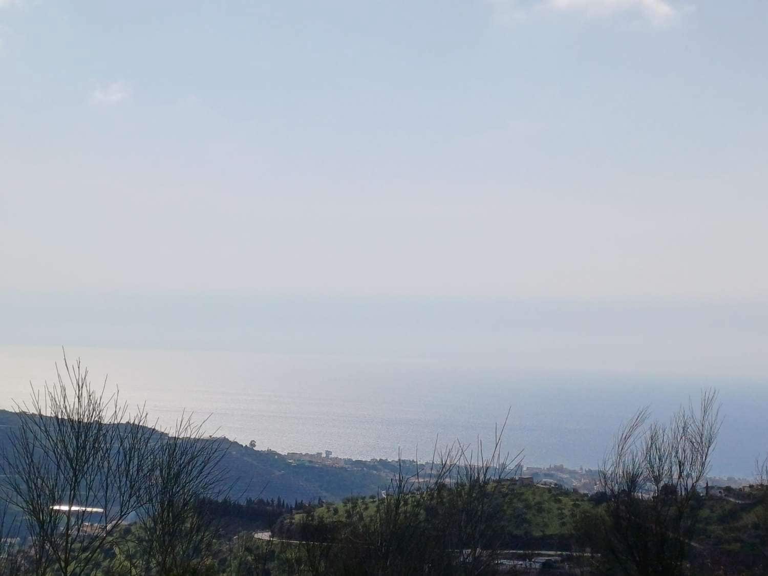 Building Plot for sale in Rincon de la Victoria - € 18,000 (Ref: 9711061)