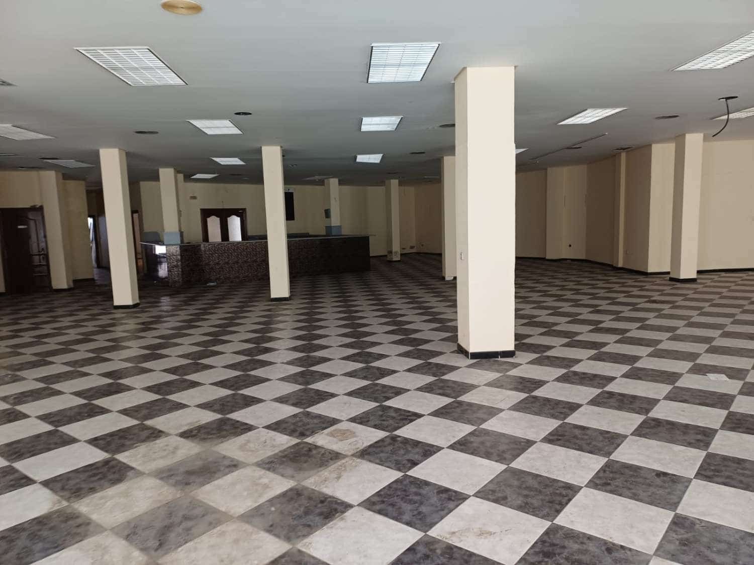 Komercyjne na sprzedaż w Velez-Malaga - 510 000 € (Ref: 9872929)
