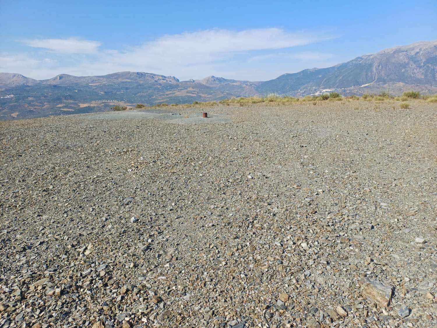 Tomt till salu i Vinuela - 155 000 € (Ref: 9950981)