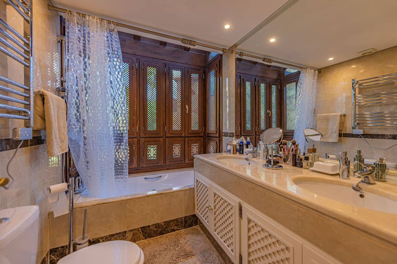 Apartamento de 3 habitaciones en Nueva Andalucia en venta con piscina garaje - 750.000 € (Ref: 10020073)