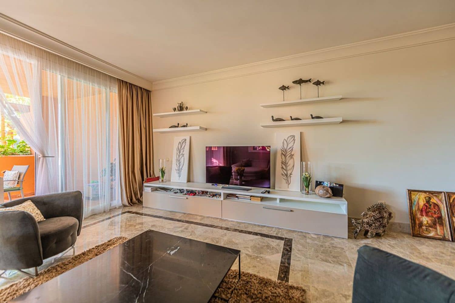 Apartamento de 3 habitaciones en Nueva Andalucia en venta con piscina garaje - 750.000 € (Ref: 10020073)