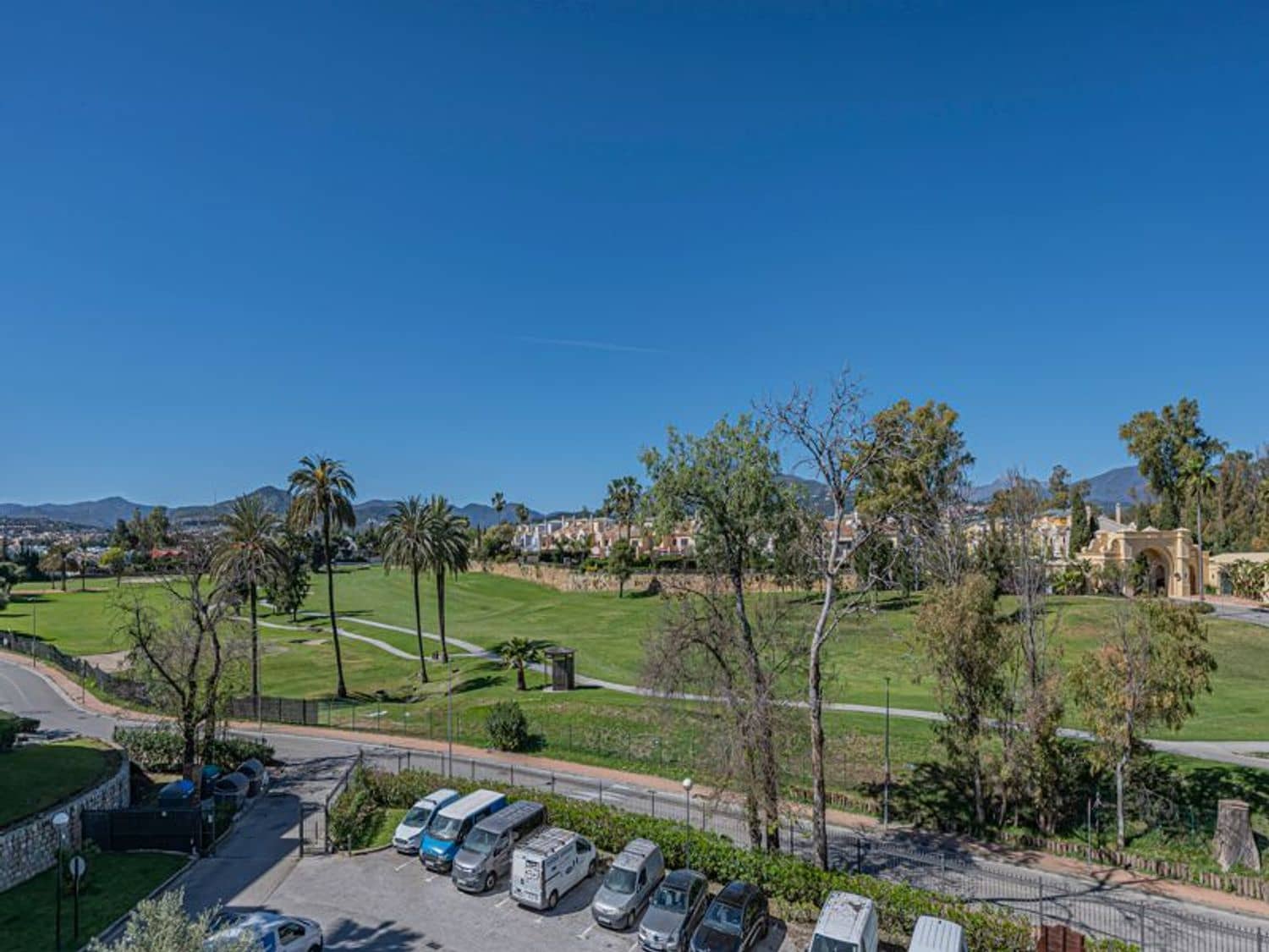 3 sovrum Lägenhet till salu i San Pedro de Alcantara med pool garage - 585 000 € (Ref: 10057908)