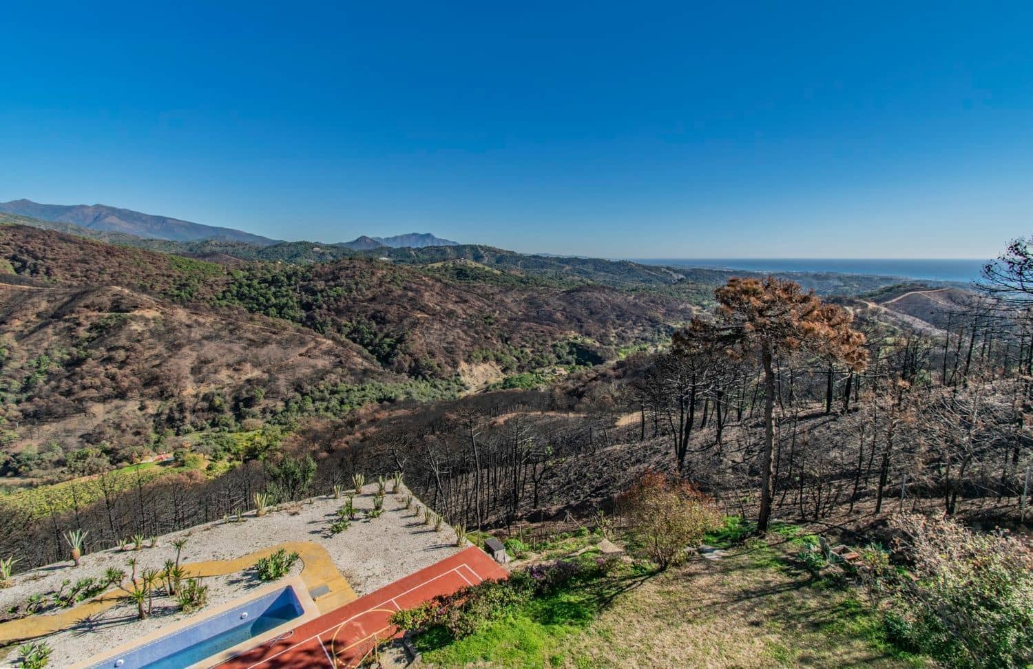 7 soveværelse Villa til salg i Estepona med swimmingpool garage - € 2.100.000 (Ref: 10057910)