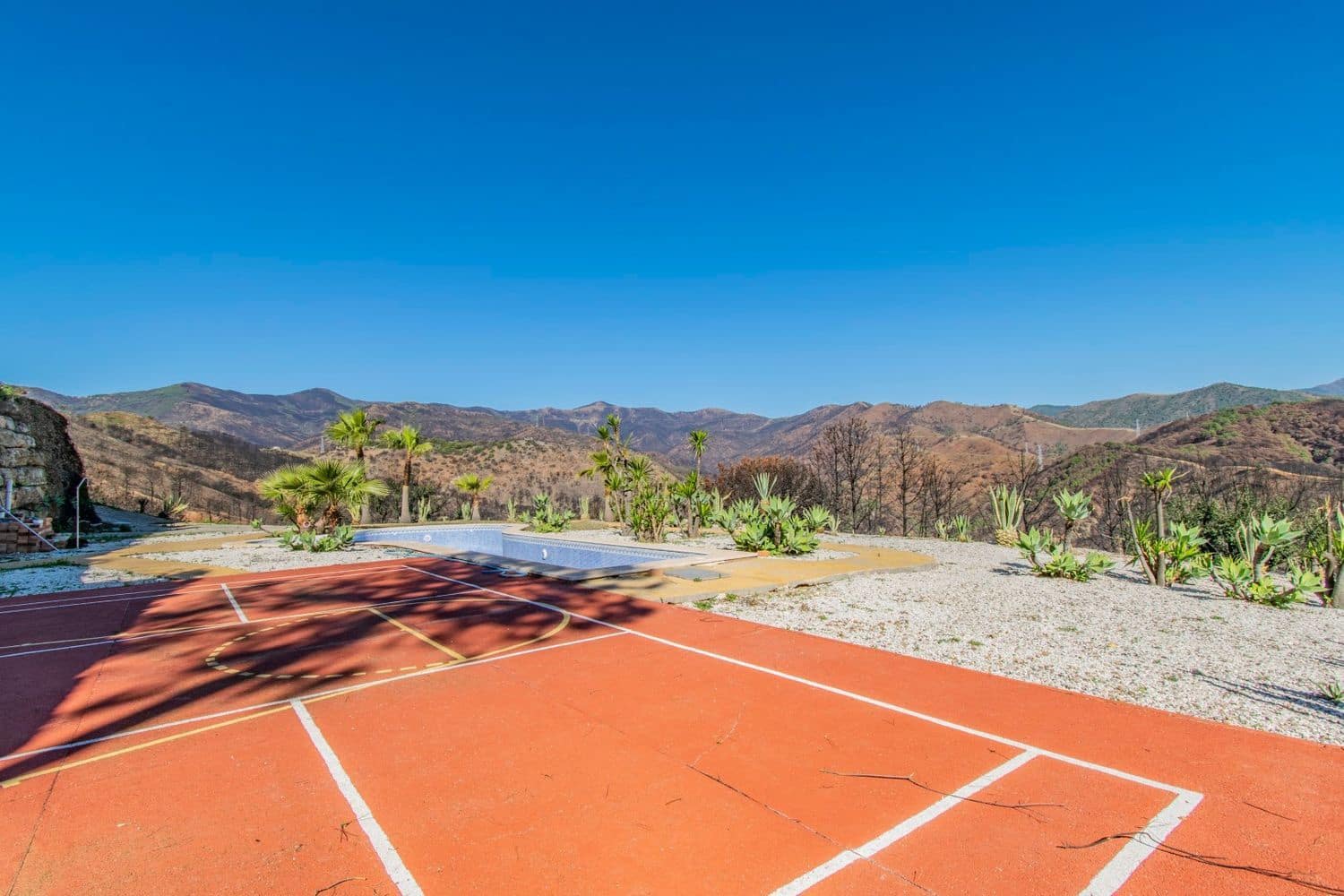 7 soveværelse Villa til salg i Estepona med swimmingpool garage - € 2.100.000 (Ref: 10057910)