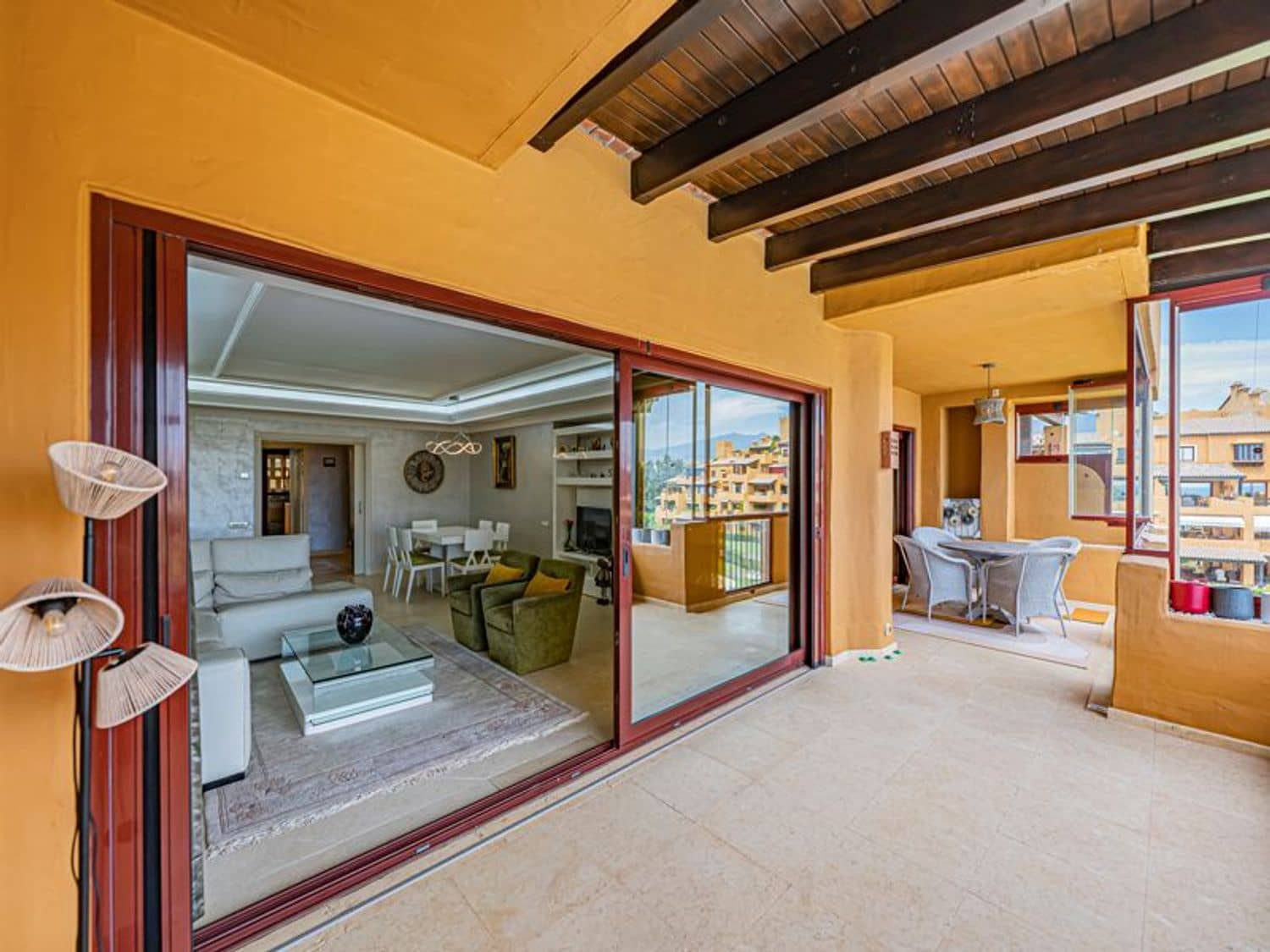 3 sovrum Lägenhet till salu i New Golden Mile med pool garage - 2 485 000 € (Ref: 10070338)