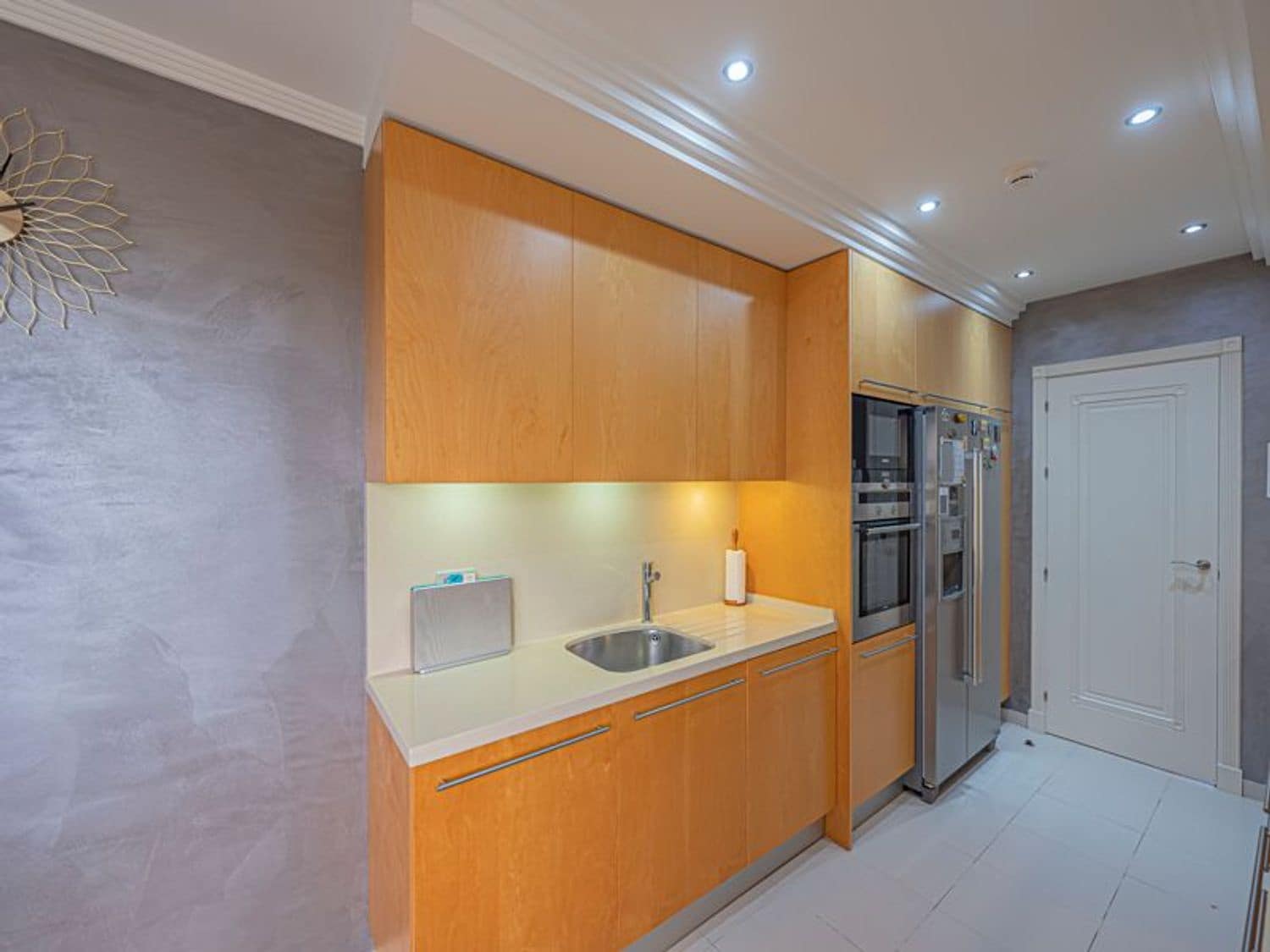 3 sovrum Lägenhet till salu i New Golden Mile med pool garage - 2 485 000 € (Ref: 10070338)