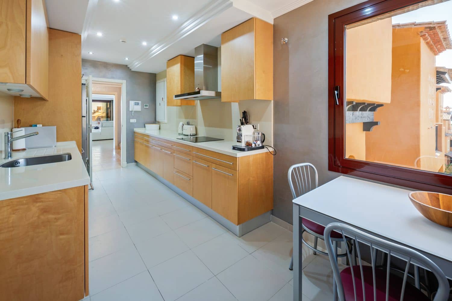 3 bedroom Apartment for sale in New Golden Mile with pool garage - € 2,275,000 (Ref: 10070338)